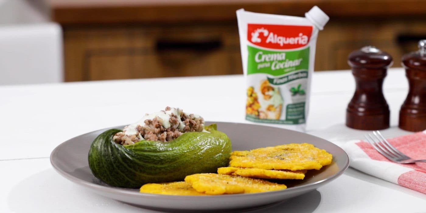 Receta fácil: Pepinos rellenos de carne molida de cerdo