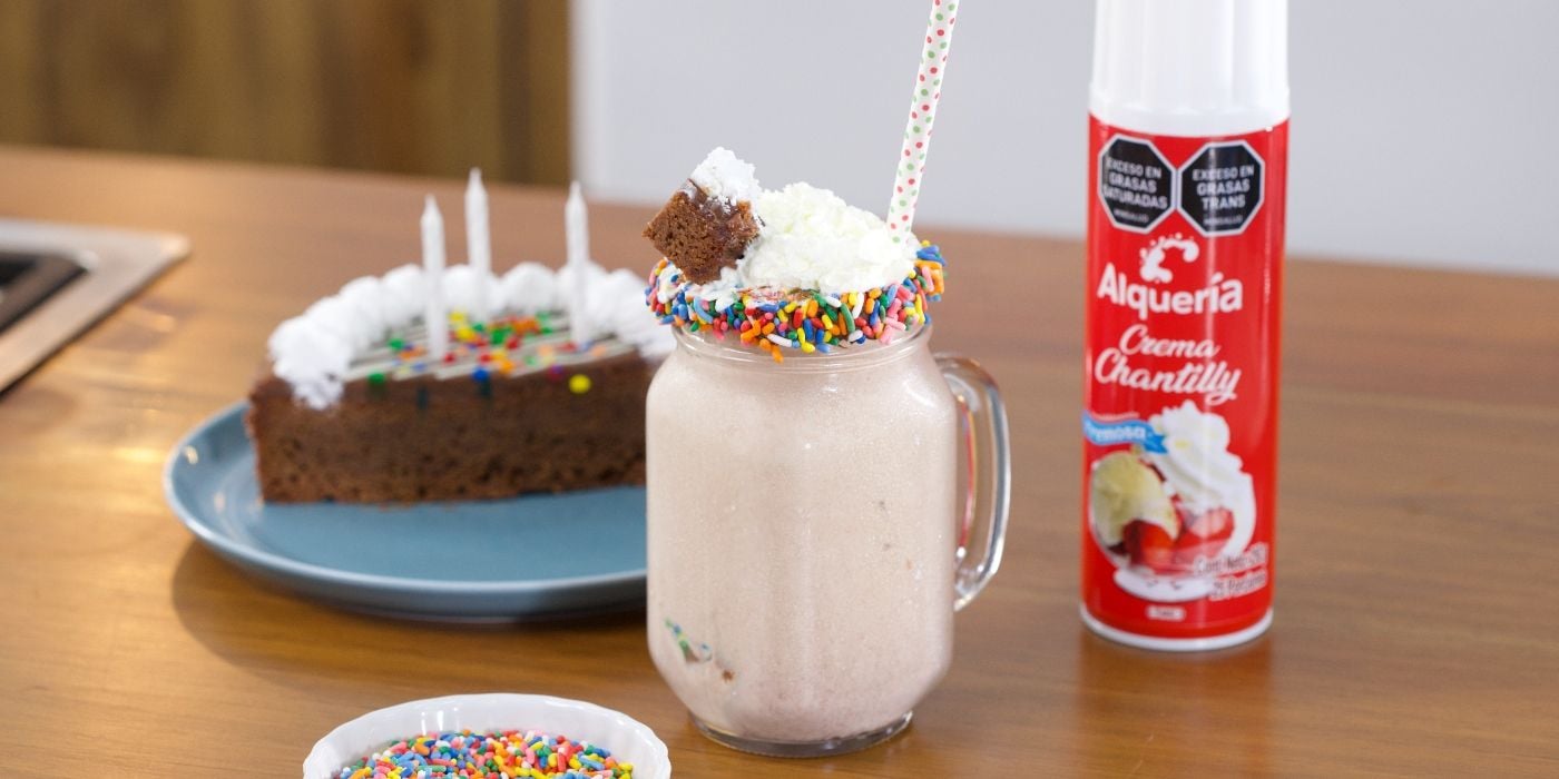 Malteada de torta con Chantilly