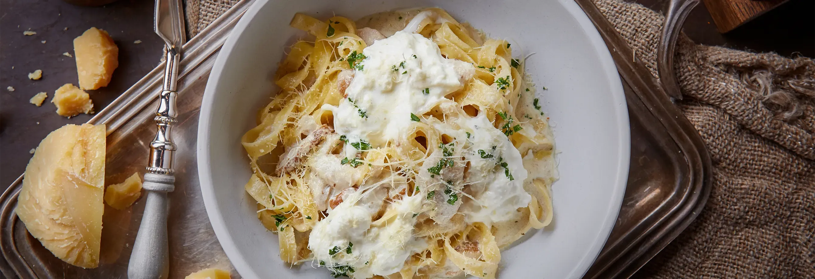 Pasta con salsa 4 quesos