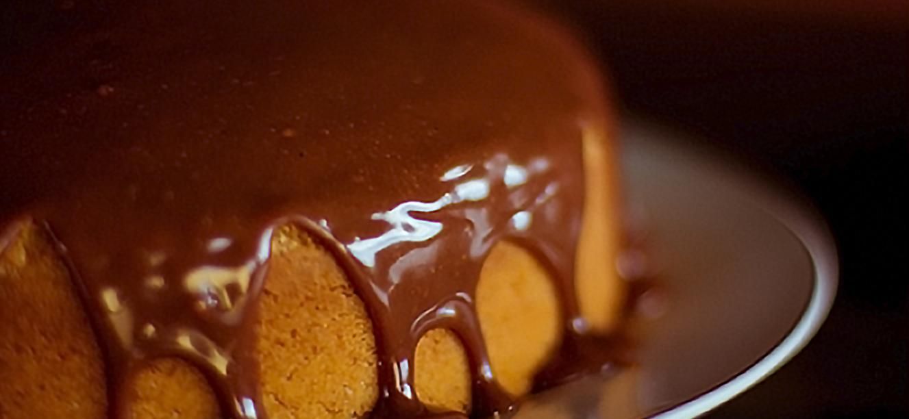 Torta rellena de arequipe