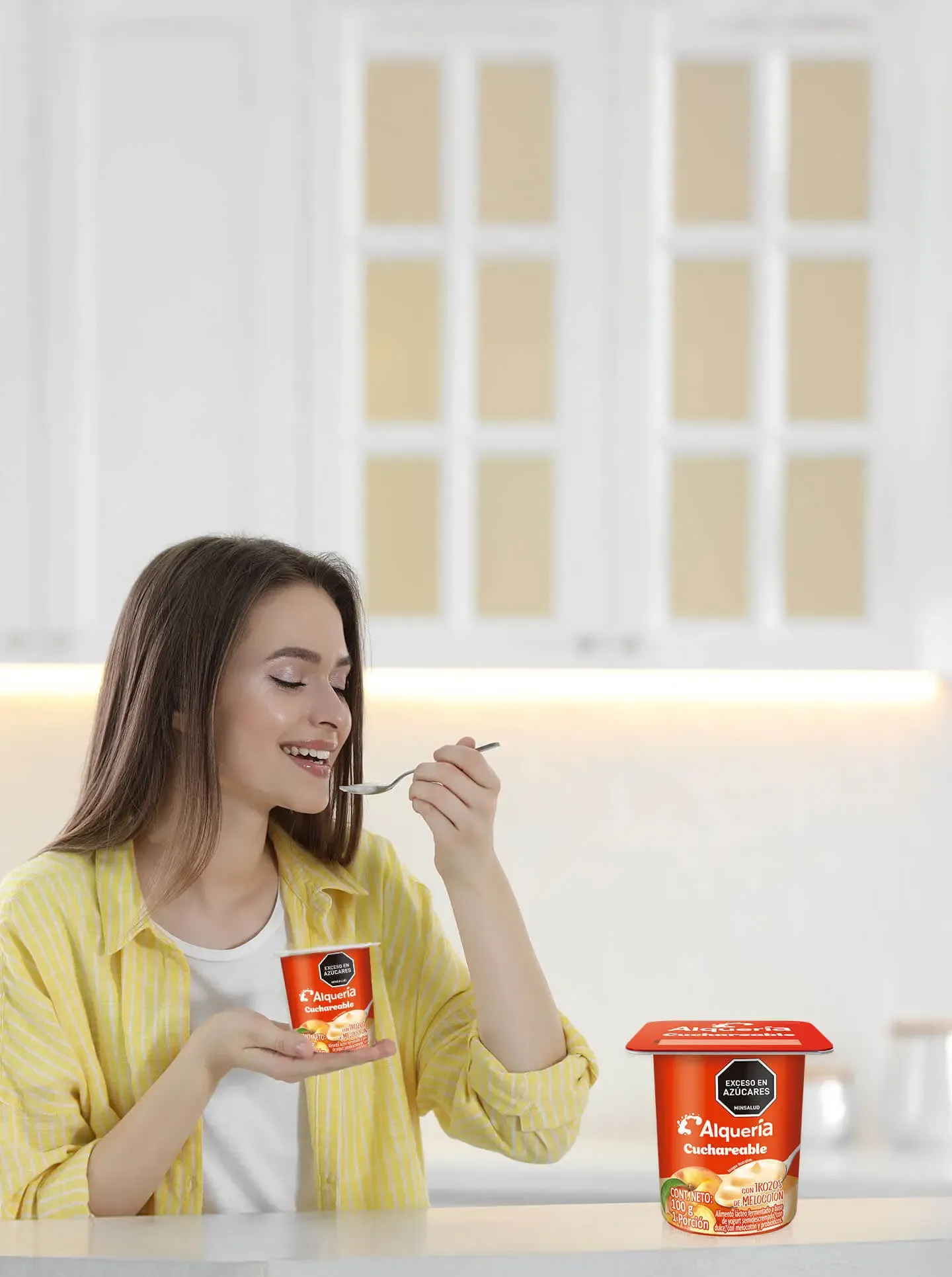 Alimento lácteo cuchareable a base de yogurt de Melocotón Banner