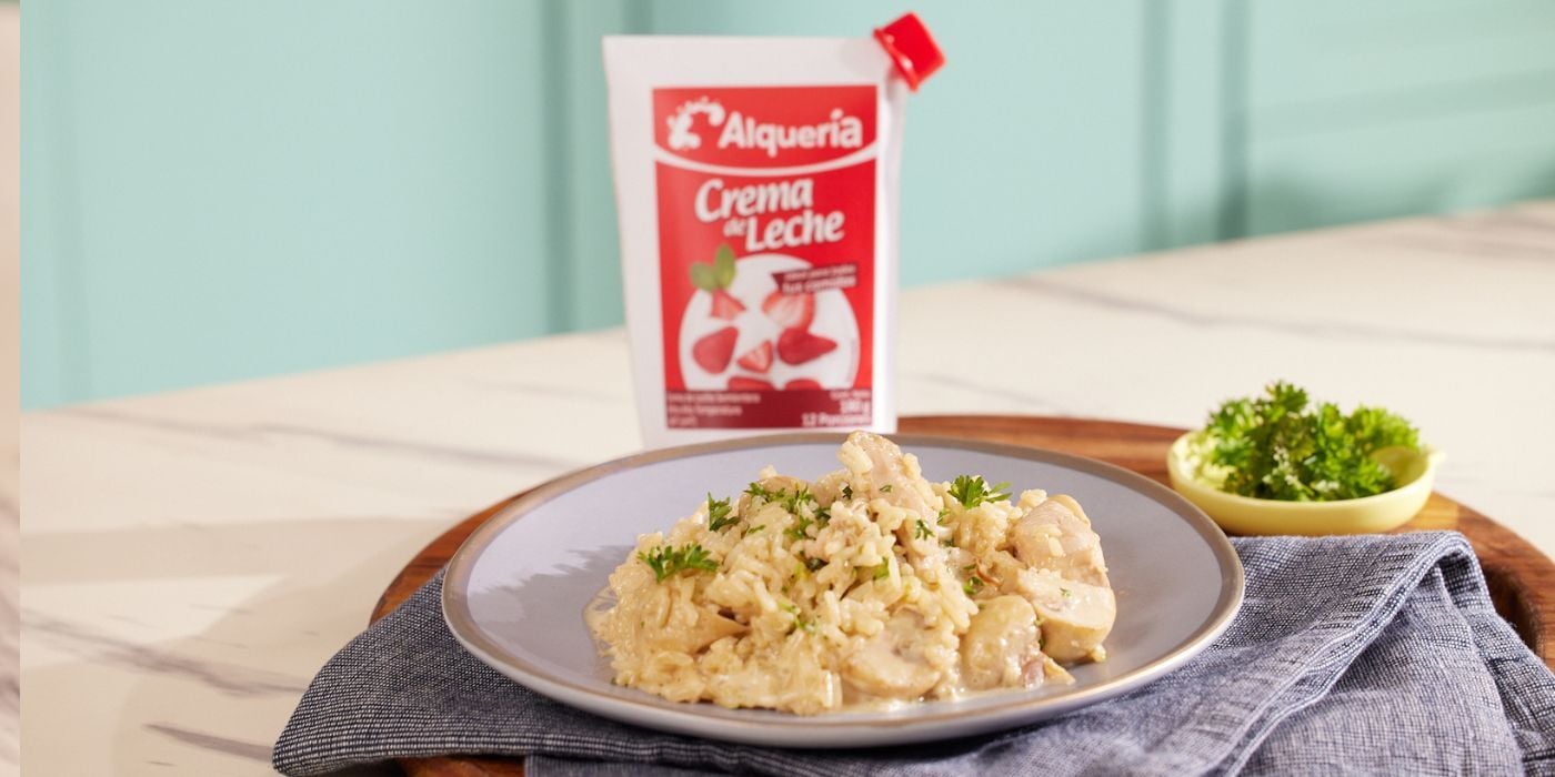 Calentado cremoso de pollo y champiñones