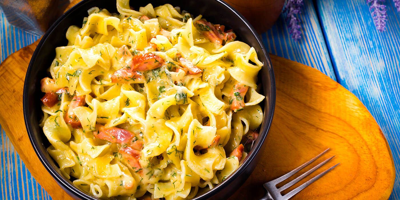 Pasta con salsa rápida de chorizo
