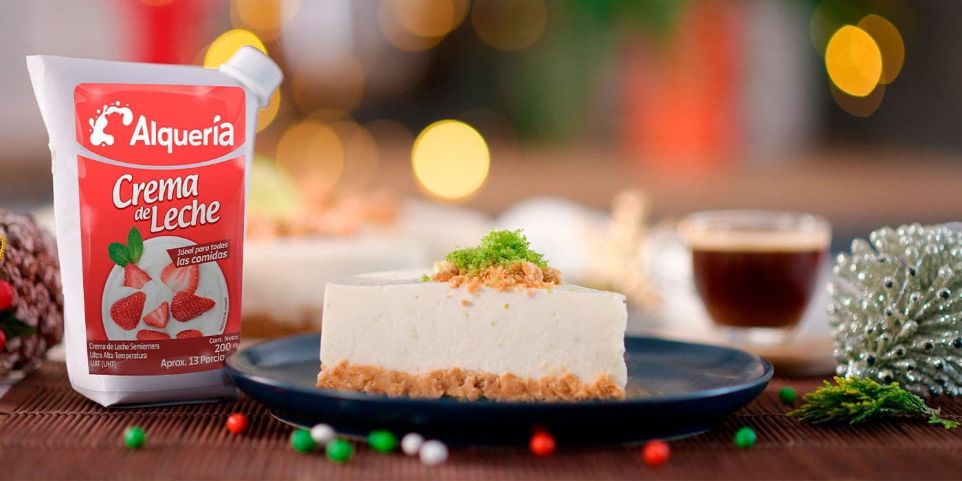 Torta fácil de limón y crocante de galleta de mantequilla de canela