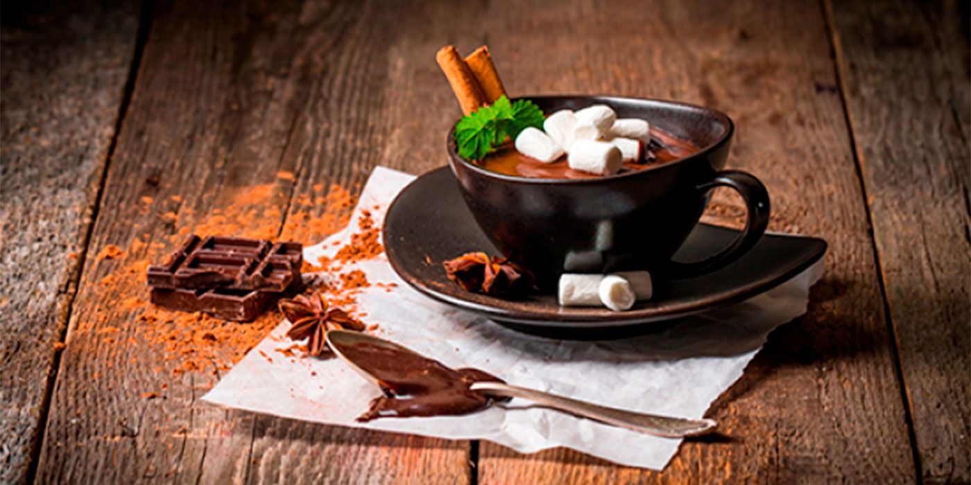 Bebida caliente de choco naranja