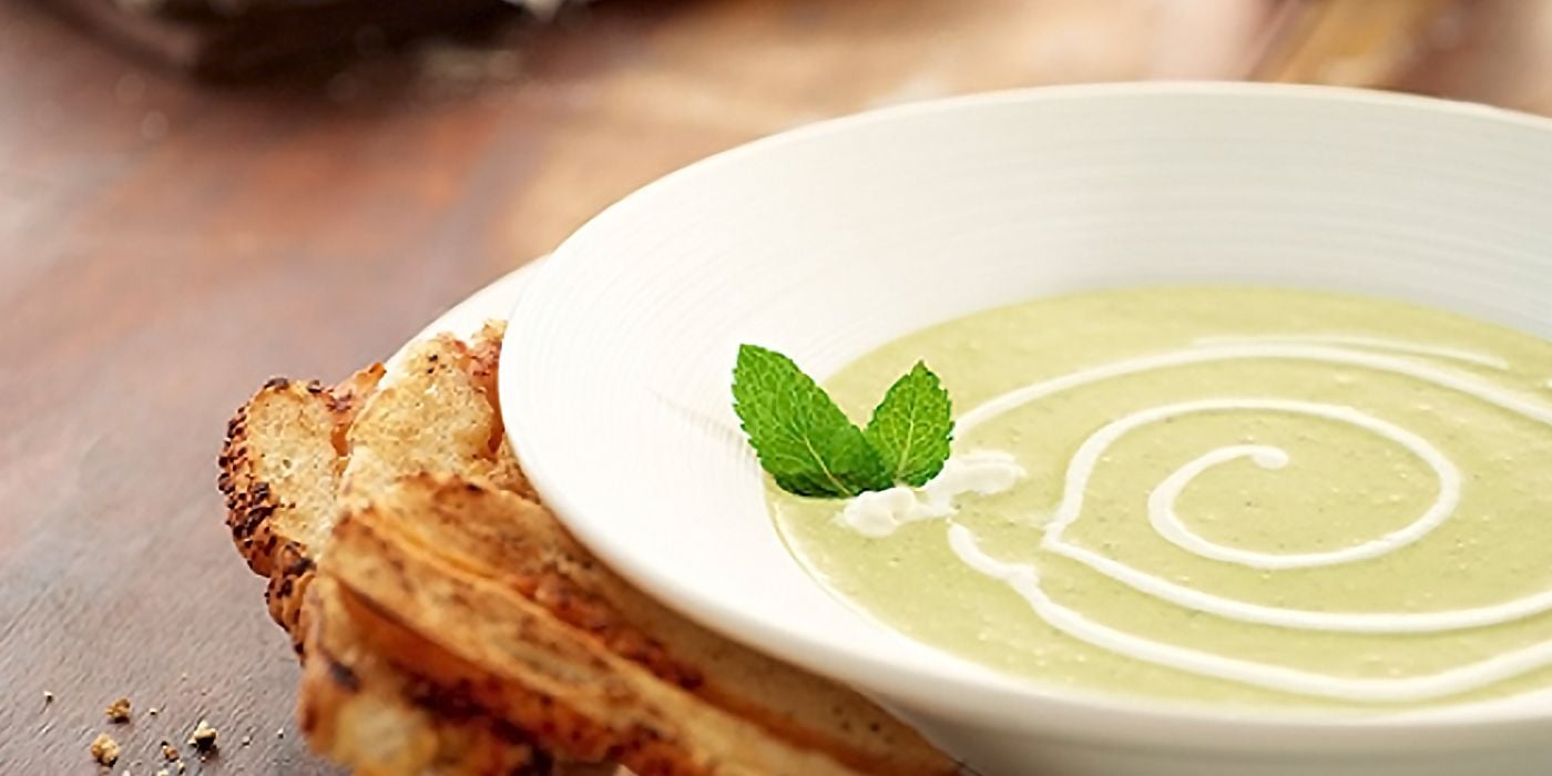 Crema de arvejas y menta