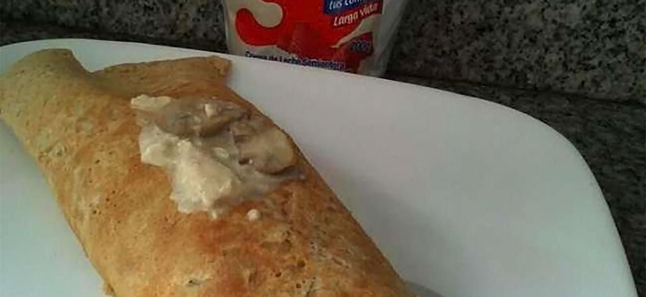 Crepes en salsa de atun y champinones
