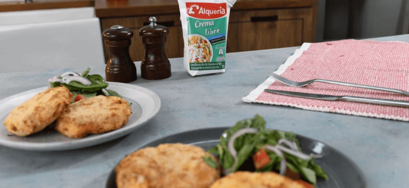 Hamburguesa de macarrones con queso y Crema Libre Alquería