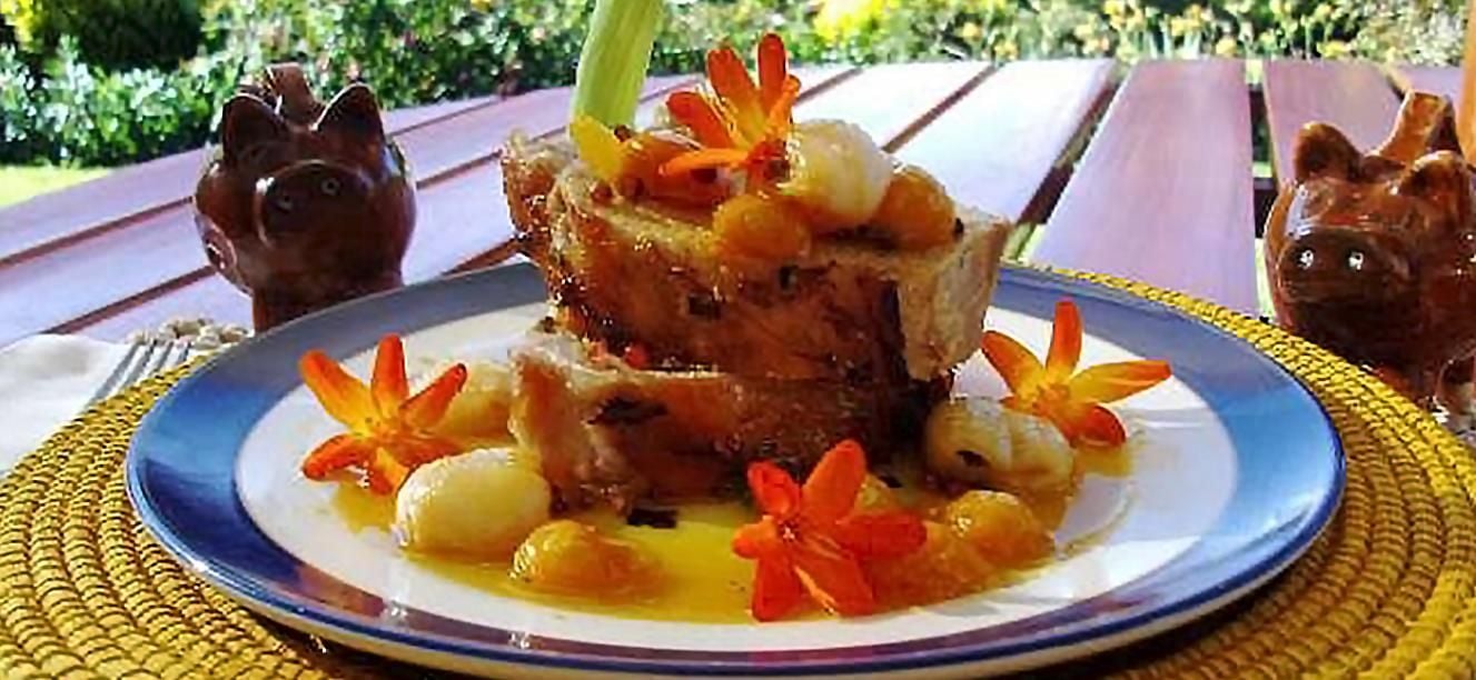 Medallones de lomo de cerdo en salsa de uchuva agridulce