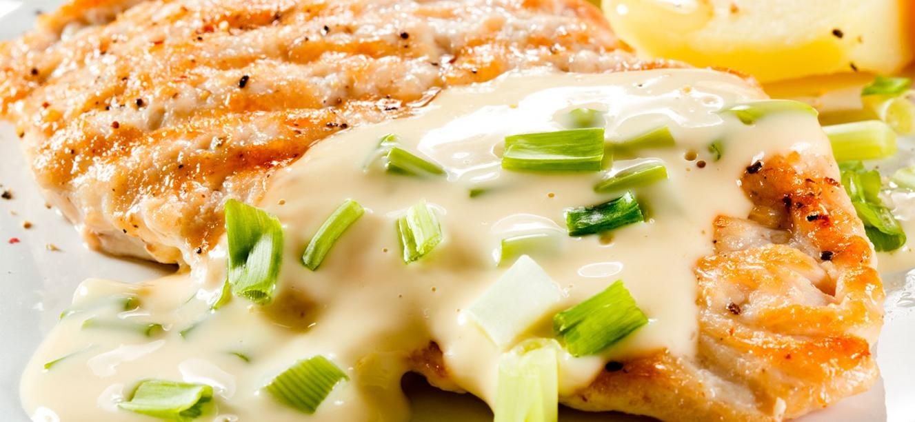 Pechuga de pollo con salsa cremosa de parmesano
