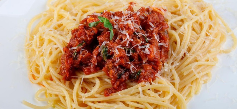 Receta con carne molida: Espaguetis con carne molida y salsa rosada