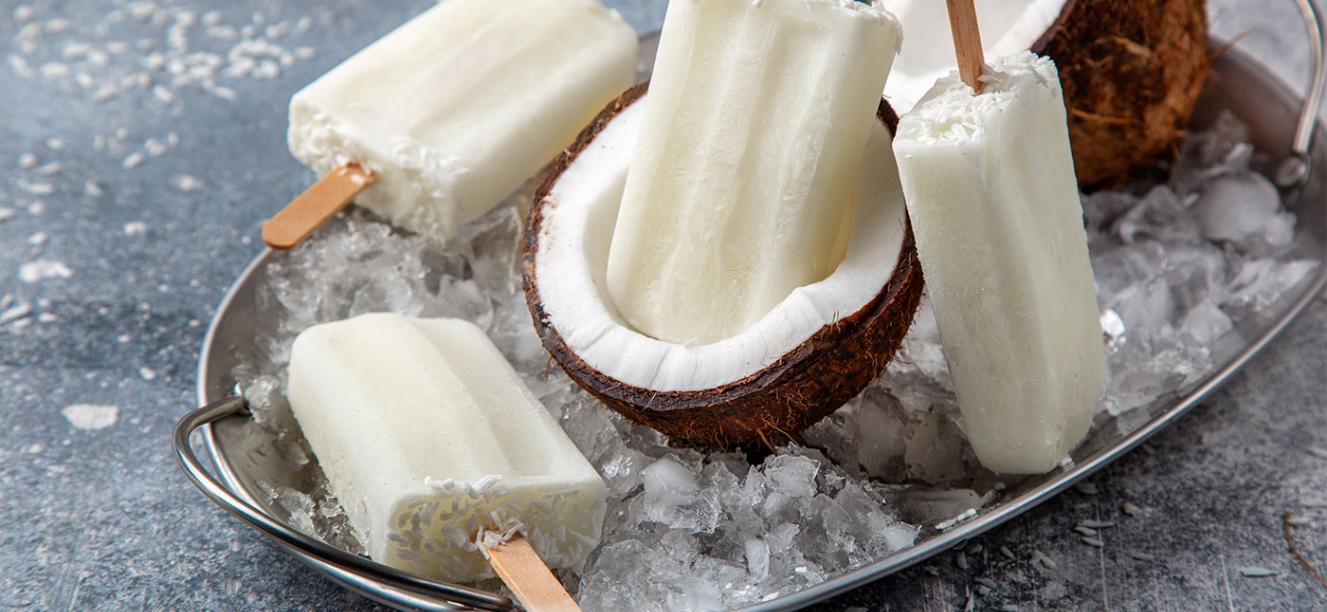 Prepara fáciles y deliciosos helados de coco | Alquería